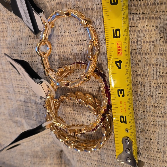 NAPIER BRAND WOMENS FASHION JEWELRY GOLDTONE STRETCH BRACELETS BUNDLE OF 3 - Picture 11 of 11